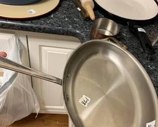 #178	All Clad Oval Skillet 12x9	 $20.00 