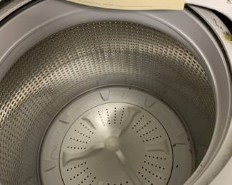 #134	Kenmore Washer - no agitator - HE Low Water Large Capacity 	 $75.00 