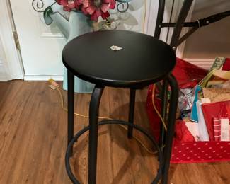 #164	Back Stool 20"	 $20.00 