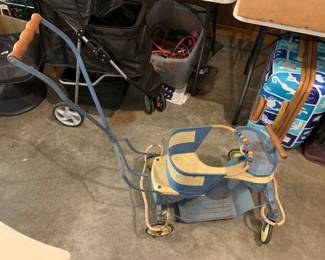 #121	Vintage Doll Stroller w/handle	 $35.00 