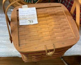#33	longaberger 1996 Rememberance Basket w/handles & Toggle closure includs plasic insert	 $20.00 