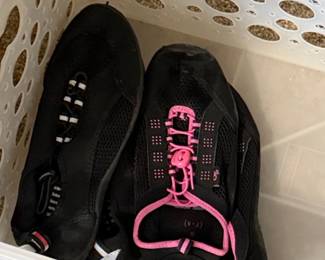Womens Water Shoes or Aqua Socks