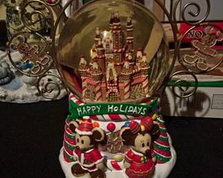 Disney Mickey and Minnie Mouse Happy Holidays Gingerbread Castle Snow Globe
