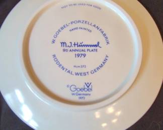 M.I. Hummel ninth Annual Plate Little Fiddler second image