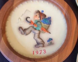 Hummel The Little Wanderer Plate