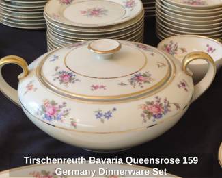 Tirschenreuth Bavaria Queensrose Germany Dinnerware Set