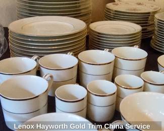 Lenox Hayworth Gold Trim China Service fifth image