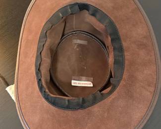 The Great New Zealand Bush Hat second image