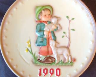 W. Goebel M.J. Hummel Annual Plate
