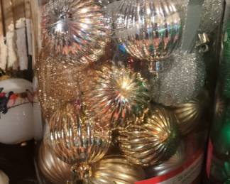 Holiday Time Christmas Ornaments Set