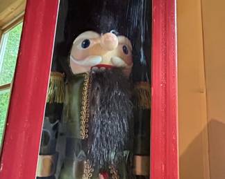 Nigel the Nutcracker fourth image