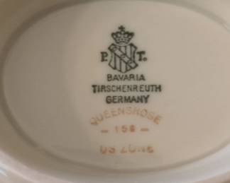 P. T. Bavaria Tirschenreuth Queensrose Gravy Boat with Underplate second image