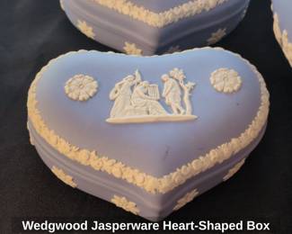 Wedgwood Jasperware HeartShaped Box