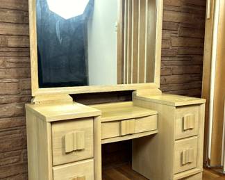 Mid Century Vanity with its original 'Limed' Oak finish which is very indicutive of the 1950s
