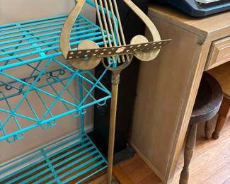 Brass music stand