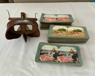 Vintage Stereoscope with slides