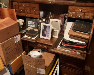 Roll top desk 