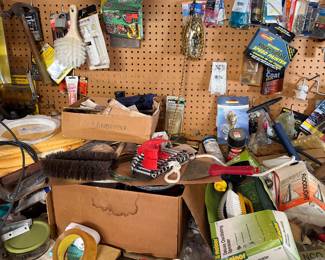Lots of stuff to look through 