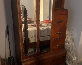 Art Deco Wardrobe 