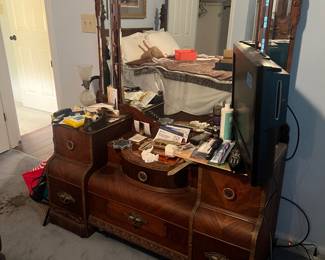 Art Deco Vanity 