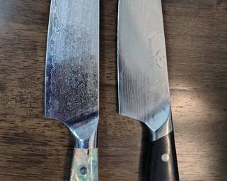 Very nice chefs knives.