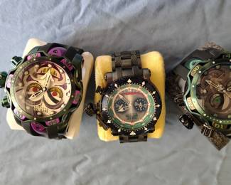 D.C . Comics invicta watches