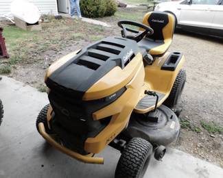 Cub Cadet LT46 Lawn Mower, 23hp Kohler Engine, 46" Deck, 62 Hours