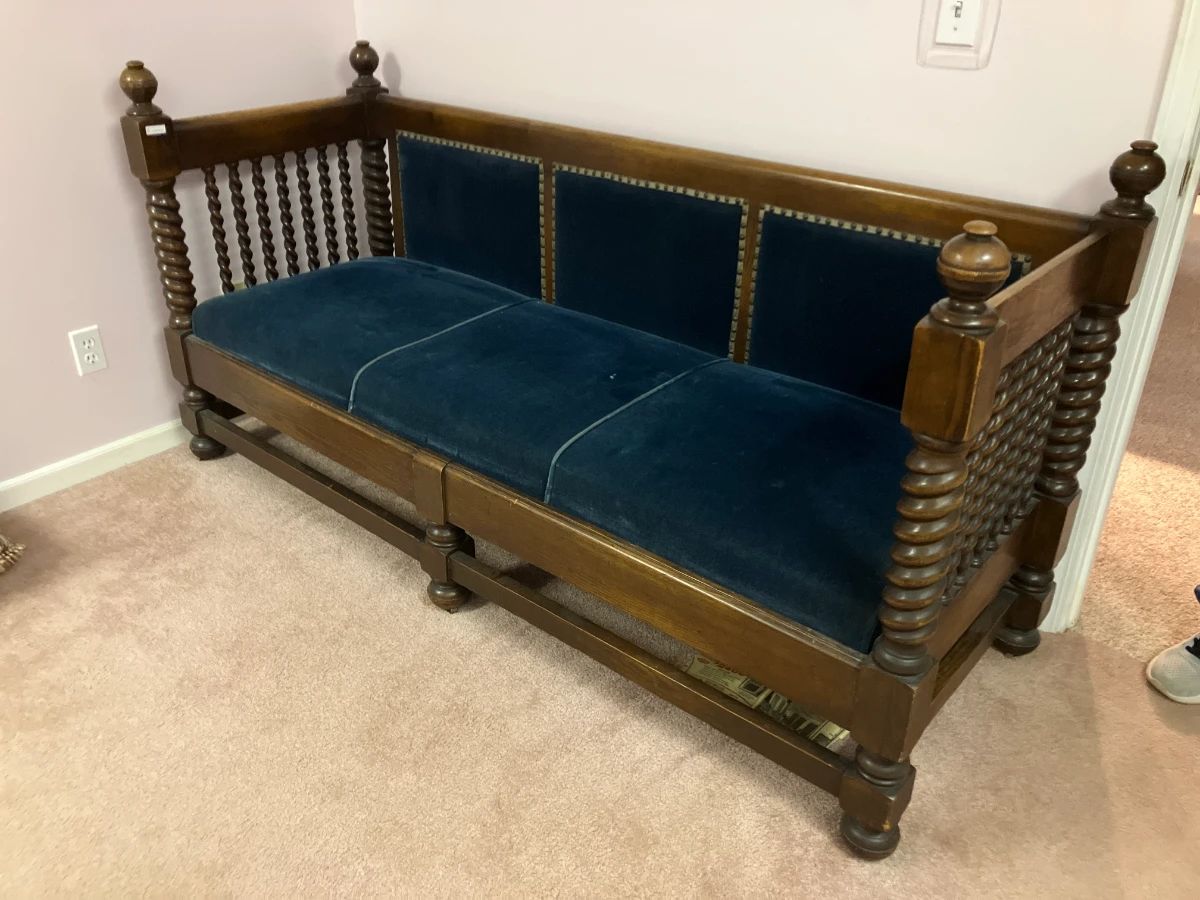 Late 1800's oak sofa with barley twist spindles