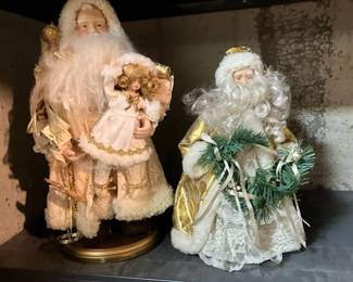 Santa Claus figures