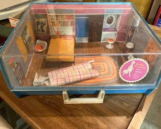 Vintage Sandy's tinyroom
