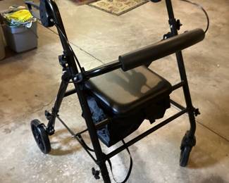 Rollator walker