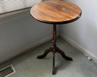 Solid wood table