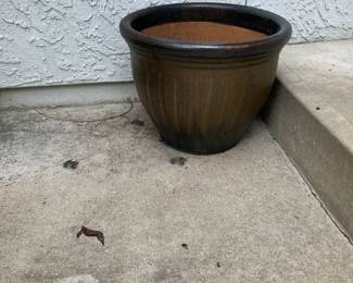Large garden pot