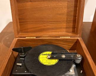 Vintage THORENS Music Box