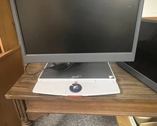 Optelec Clear View Magnifier Machine