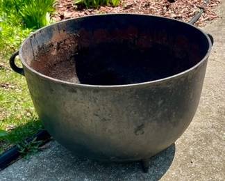 cast iron cauldron