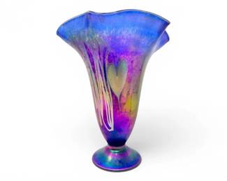 4 IridescentBlownGlassVaseHeartDesignSigned