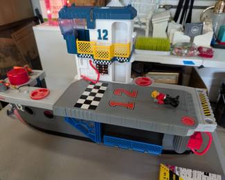 Fisher Price  imaginext Sky racers Aircraft carrier