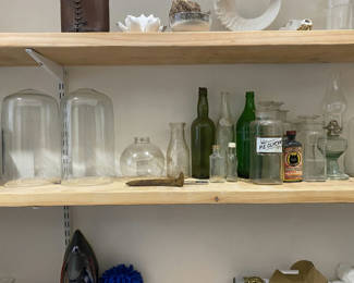 Lot 20: Vintage Glass Lot 