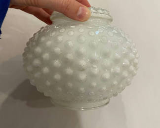 Lot 53: Vintage Hobnail Milk Glass Light 