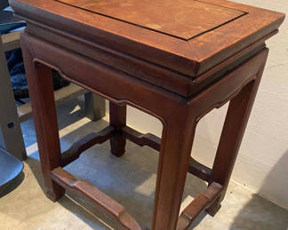 Lot 81: Vintage Chinese Rosewood Pedestal Stand 