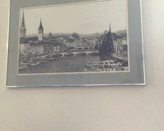 Lot 77: Framed black-and-white cityscape print