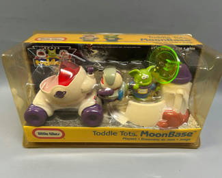 Lot 26: 1998 Little Tikes Toddle Tots Moonbase Factory Sealed 