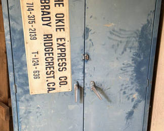 Lot 129: Blue metal cabinet with gas cylinder, helmet and assorted workshop items