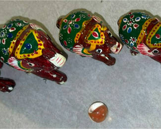 Lot 12: Assorted ceramic and glass animal figurines (elephants, frogs, and more)