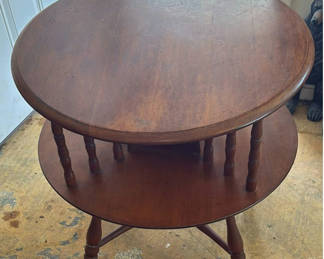 Lot 18: Round two-tier wooden nesting tables