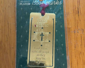 Lot 268: 18K Gold-Plated Police Officer Bookmark