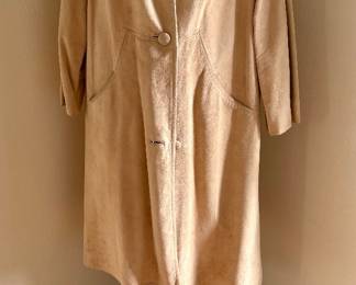 Vintage leather coat with fur collar