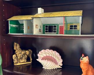 1950's doll houses with furniture