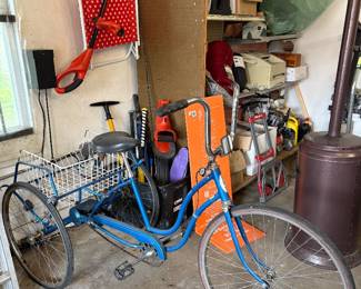 Schwin 3 wheel bike